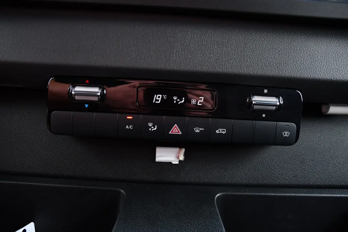 317 1.9 CDI L2H2 RWD AMG Edition Adaptieve Cruise, 360 Camera, Carplay, 2 x Schuifdeur, LED, Automaat, 170pk 3500kg Trekhaak, Uniek!