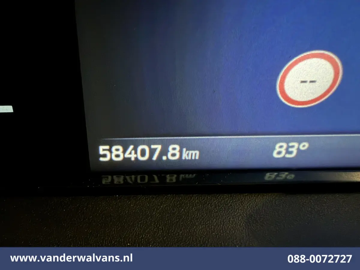2.0 TDCI 136pk L2H1 Euro6 Airco | Camera | LED | Apple Carplay | Cruisecontrol | 2500kg Trekhaak LM Velgen, Android Auto, Verwarmde voorruit, Stoelverwarming, Parkeersensoren, Bijrijdersbank
