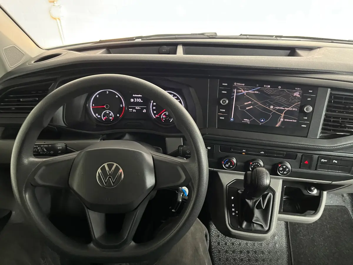 Automaat DSG Servicewagen 2.0 TDI 150pk L2H1 3Persoons Sortimo Inrichting, Airco, Navigatie, RIJKLAARPRIJS!