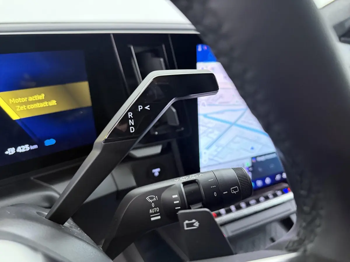 E-Tech techno 220 pk long range | advanced driving assist | harman kardon | Pack Comfort Extra |
