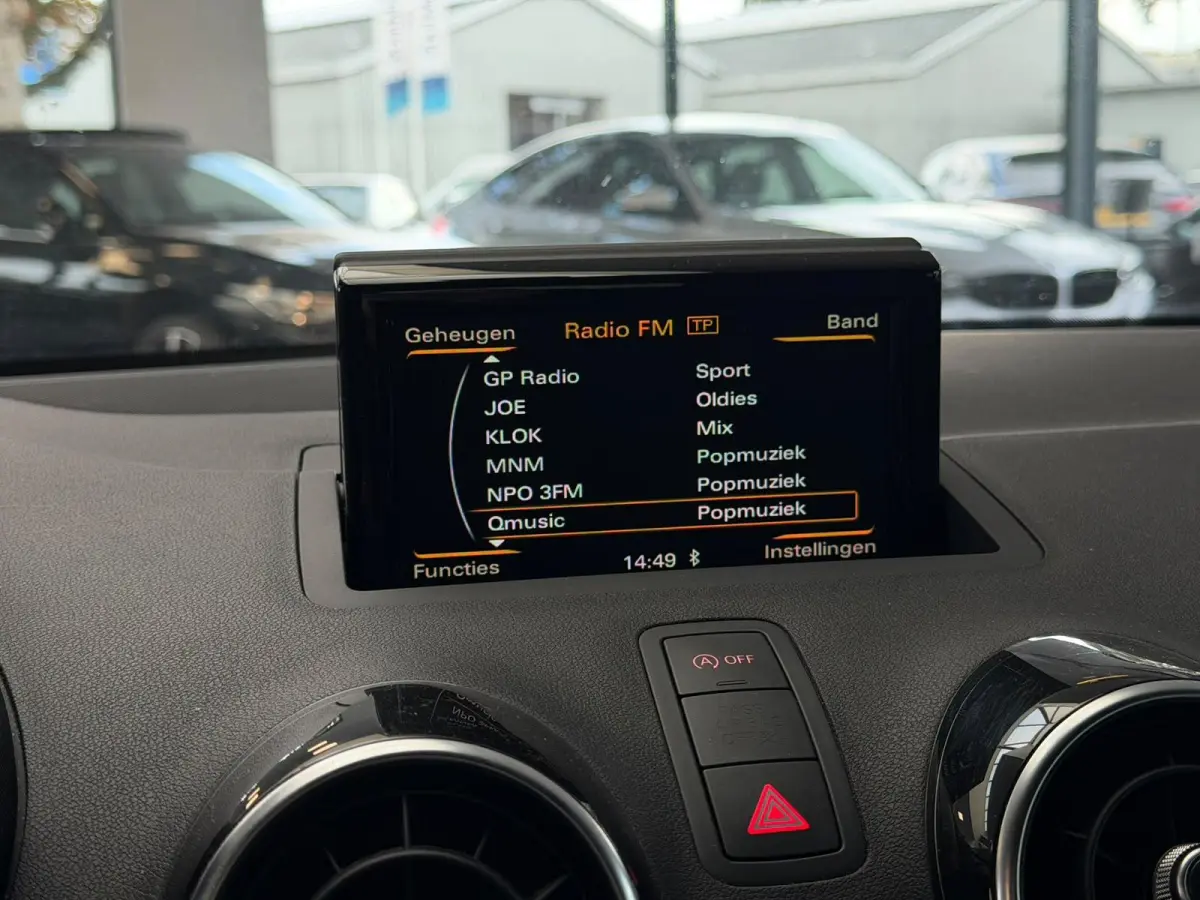 1.0 TFSI Pro S-Line / Automaat /