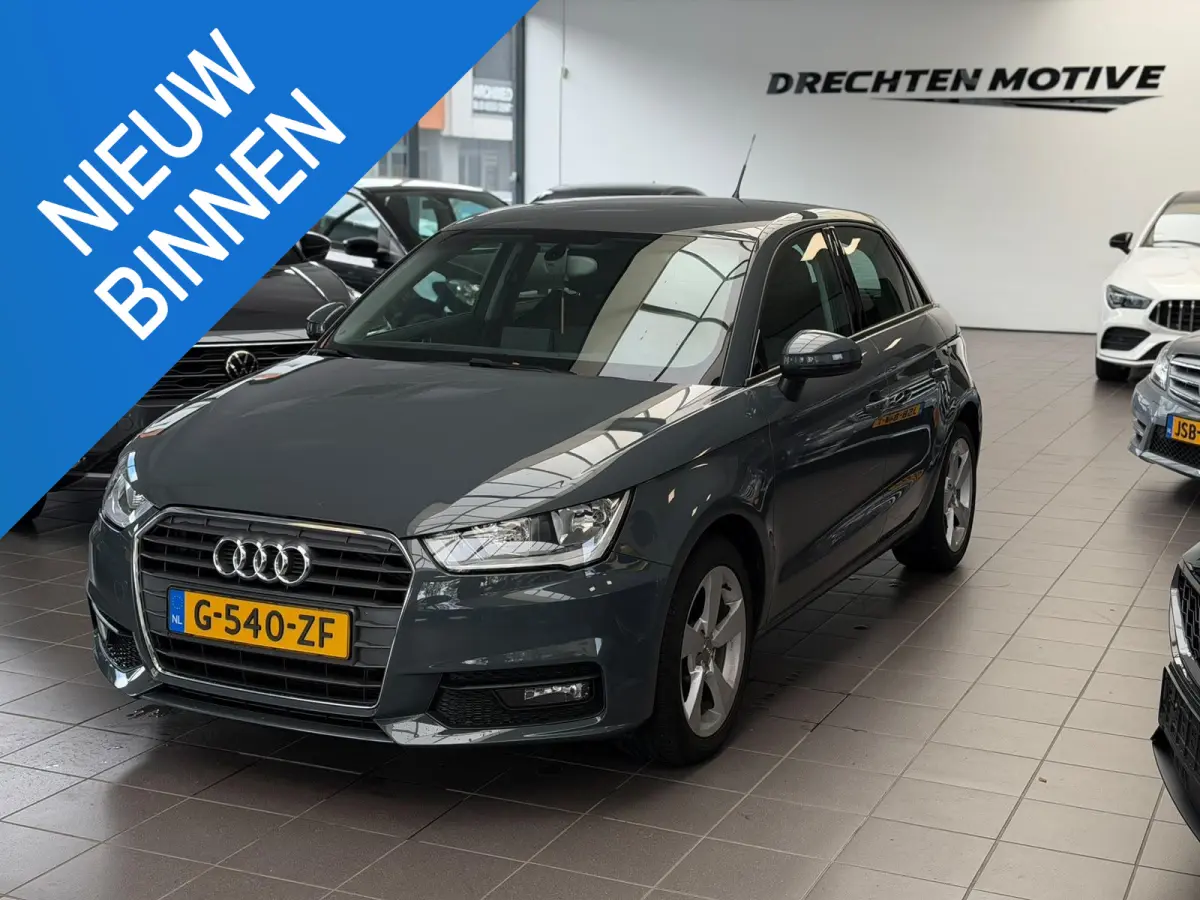 1.0 TFSI Pro S-Line / Automaat /