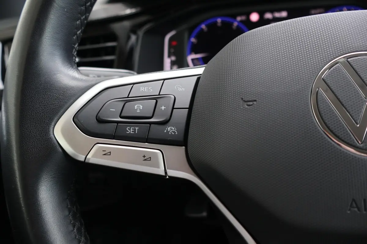 1.0 TSI 95pk Life | Navigatie | Camera | Carplay | Adaptive Cruise