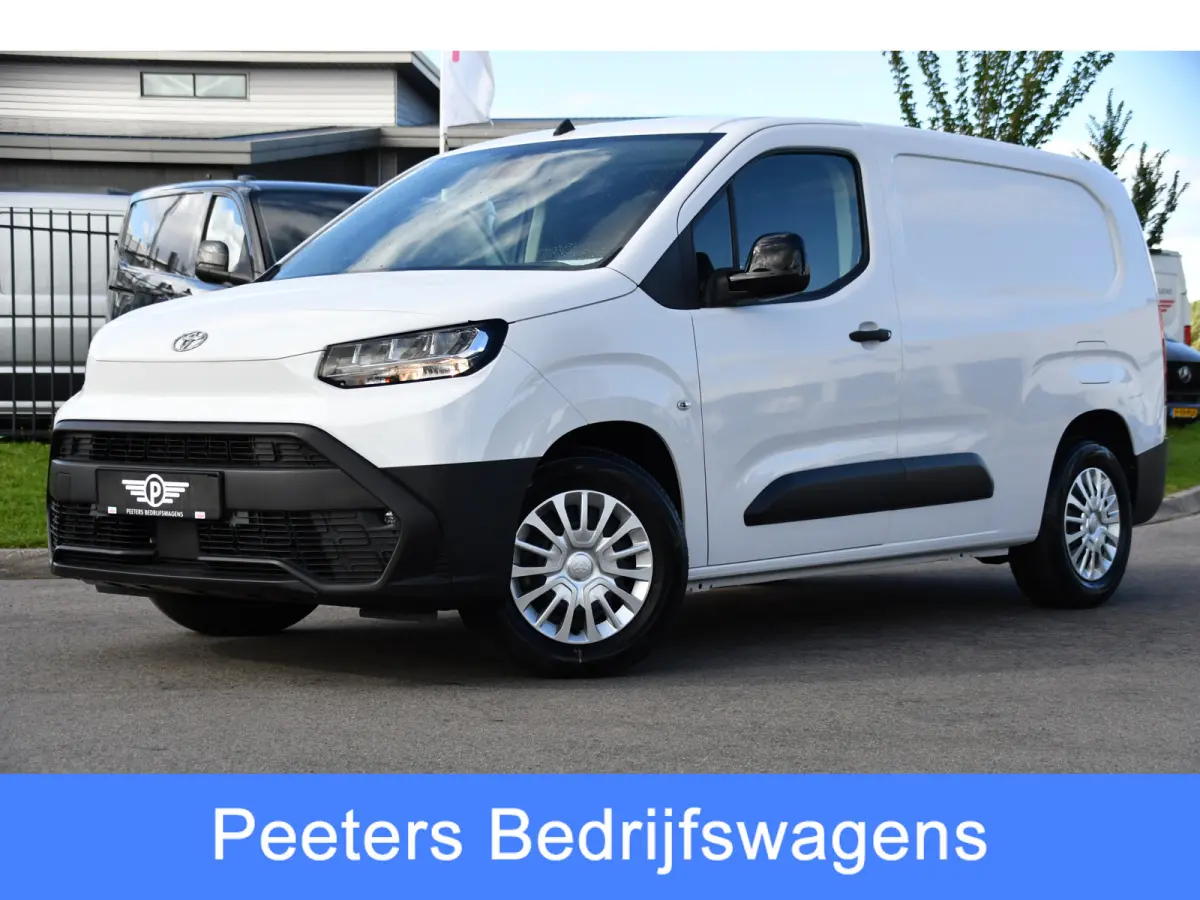 Professional 50 kWh Virtual, Camera, Cruise, Carplay, Multimedia, Standkachel, 136pk, NIEUW!