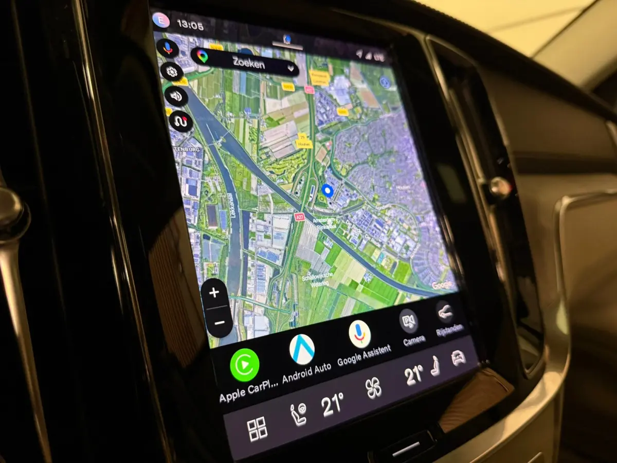 T6 AWD Recharge Ultimate Bright Long Range | Schuifdak | Stoelventilatie | Head-Up Display | Harman Kardon | Stoelmassage | Adaptieve Cruise Control | Stoelverwarming voor+achter | Stuurwiel
