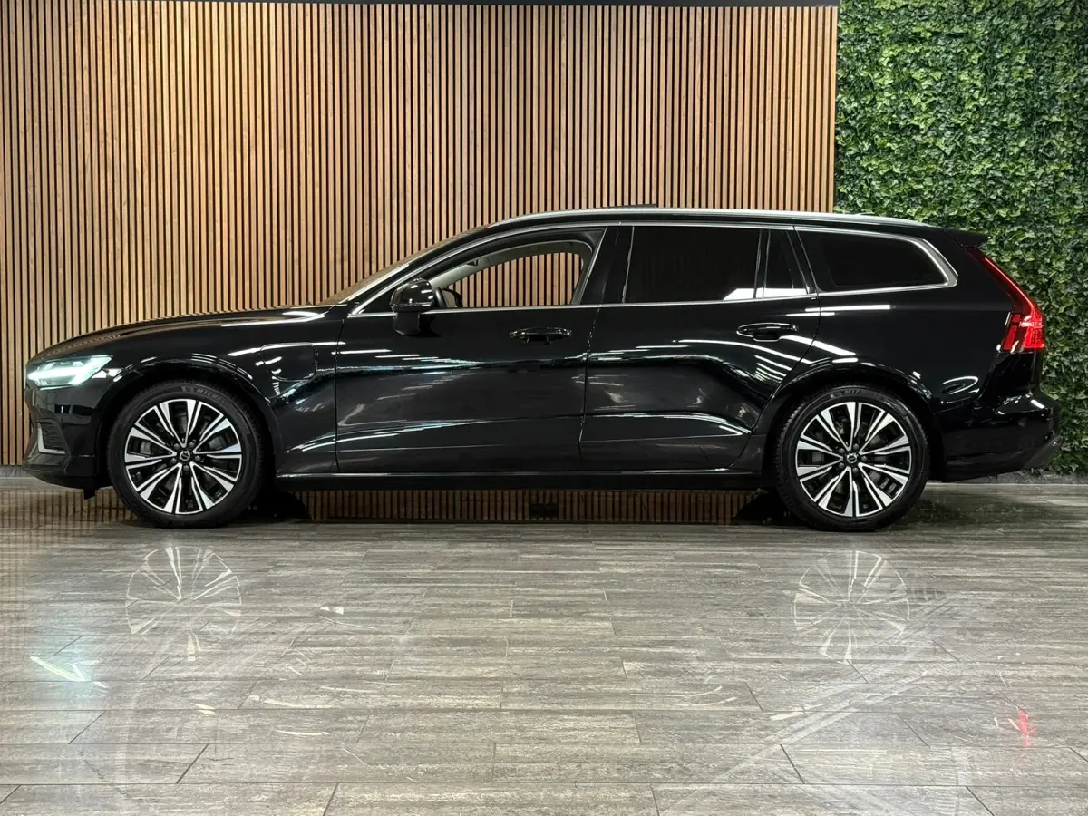 T6 AWD Recharge Ultimate Bright Long Range | Schuifdak | Stoelventilatie | Head-Up Display | Harman Kardon | Stoelmassage | Adaptieve Cruise Control | Stoelverwarming voor+achter | Stuurwiel