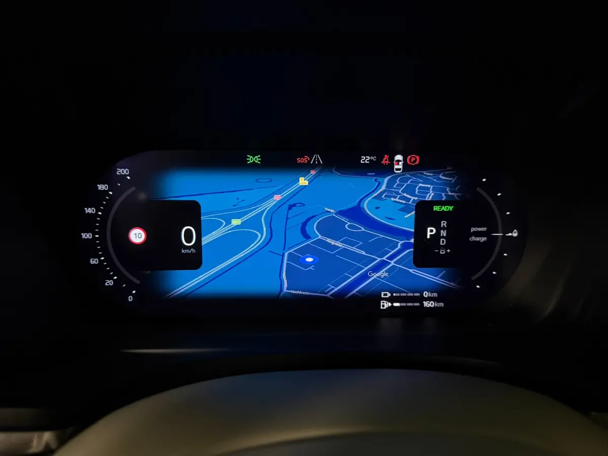 T6 AWD Recharge Ultimate Bright Long Range | Schuifdak | Stoelventilatie | Head-Up Display | Harman Kardon | Stoelmassage | Adaptieve Cruise Control | Stoelverwarming voor+achter | Stuurwiel