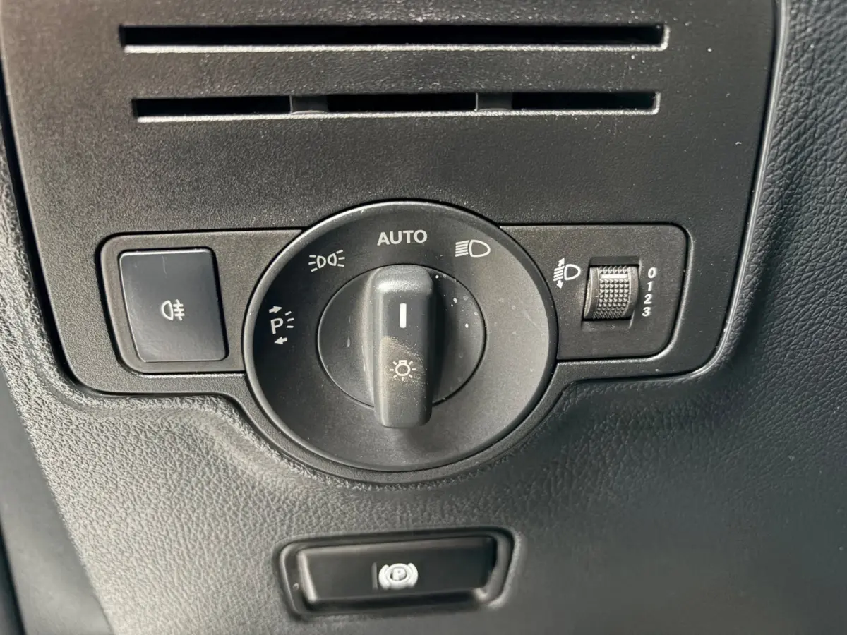 Elektrisch Servicewagen Automaat Lang 66 kWh L2H1 3 Persoons BOTT Inrichting RIJKLAARPRIJS!