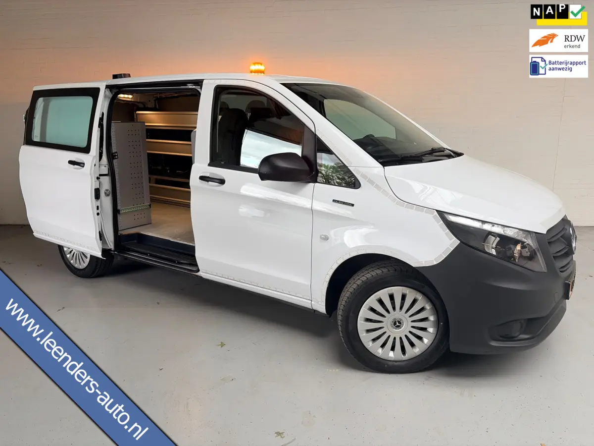 Elektrisch Servicewagen Automaat Lang 66 kWh L2H1 3 Persoons BOTT Inrichting RIJKLAARPRIJS!
