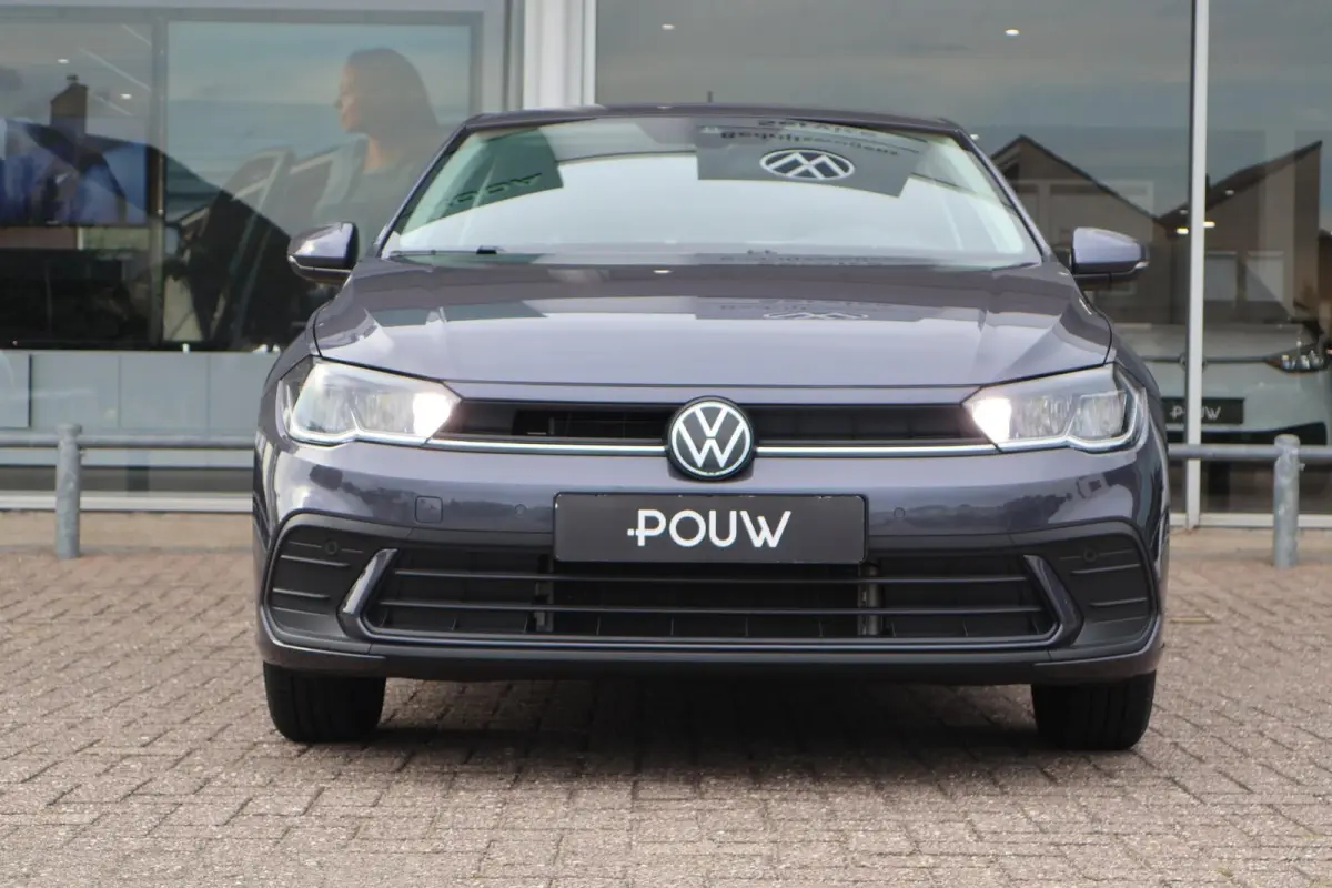 1.0 TSI 95pk Life Edition | Navigatie | Camera | PDC | Stoelverwarming | Keyless