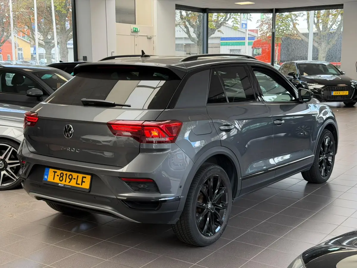 1.5 TSI Sport Business R-Line / Led / CarPlay / Na