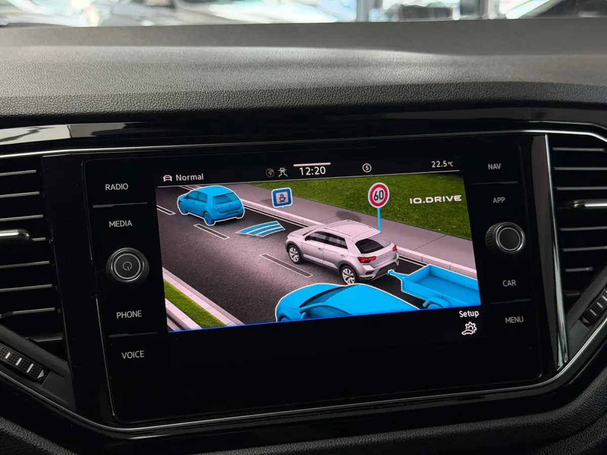 1.5 TSI Sport Business R-Line / Led / CarPlay / Na