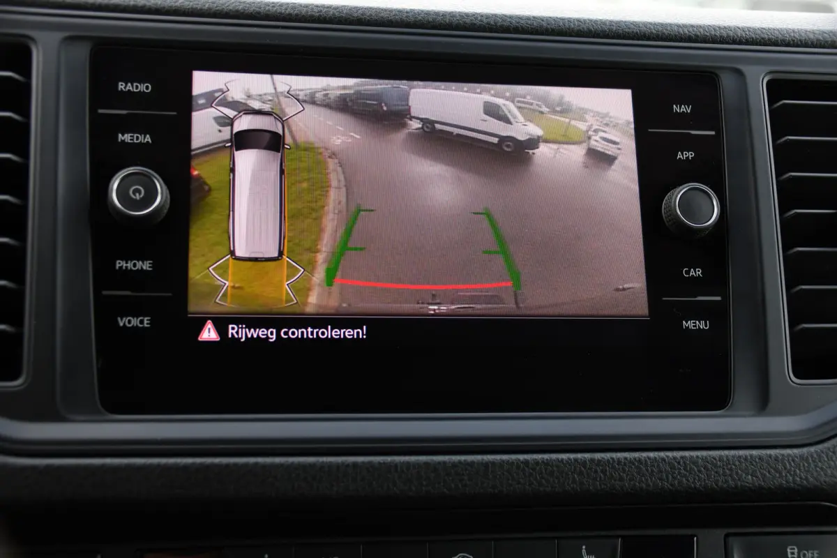 3.180 35 2.0 L3H3 4x4 PB Edition Camera, Cruise, Carplay, LED, Trekhaak, 177pk, Automaat, Sensoren, Stoelverwarming, Uniek!