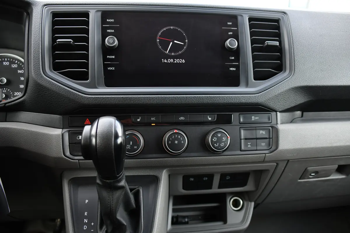 3.180 35 2.0 L3H3 4x4 PB Edition Camera, Cruise, Carplay, LED, Trekhaak, 177pk, Automaat, Sensoren, Stoelverwarming, Uniek!
