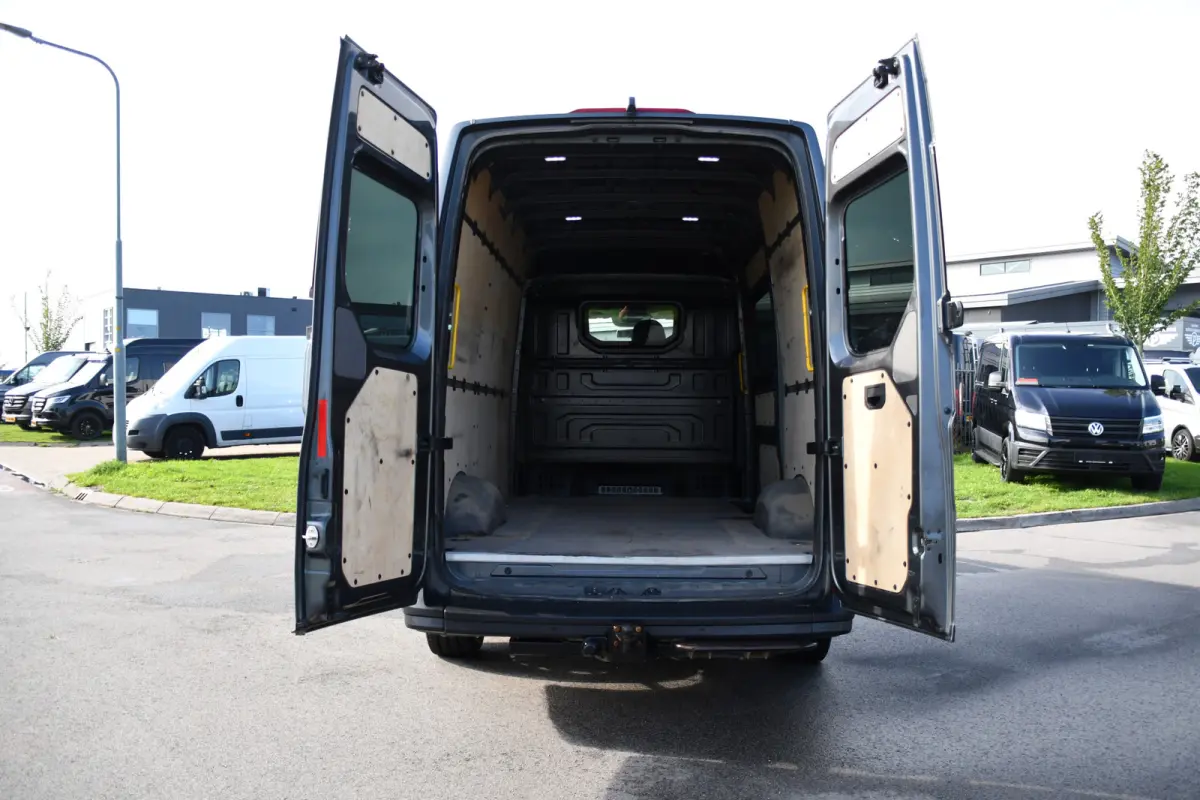 3.180 35 2.0 L3H3 4x4 PB Edition Camera, Cruise, Carplay, LED, Trekhaak, 177pk, Automaat, Sensoren, Stoelverwarming, Uniek!