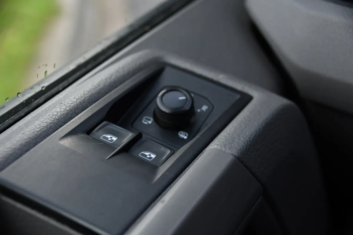 3.180 35 2.0 L3H3 4x4 PB Edition Camera, Cruise, Carplay, LED, Trekhaak, 177pk, Automaat, Sensoren, Stoelverwarming, Uniek!