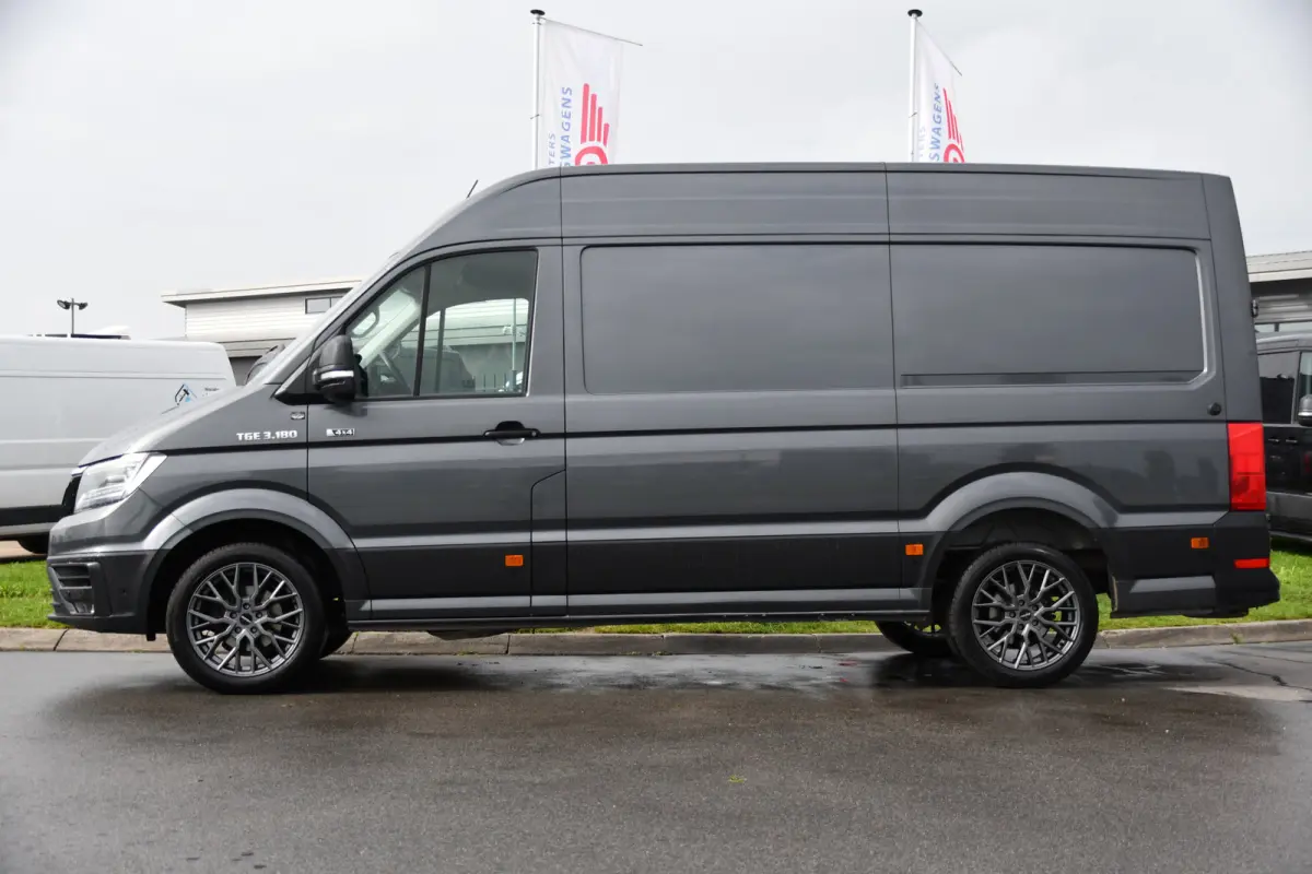 3.180 35 2.0 L3H3 4x4 PB Edition Camera, Cruise, Carplay, LED, Trekhaak, 177pk, Automaat, Sensoren, Stoelverwarming, Uniek!