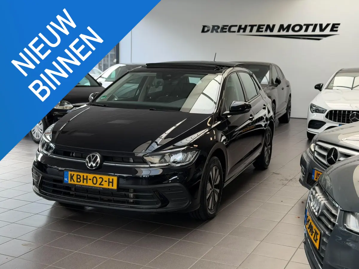 1.0 TSI move / Panorama / CarPlay /