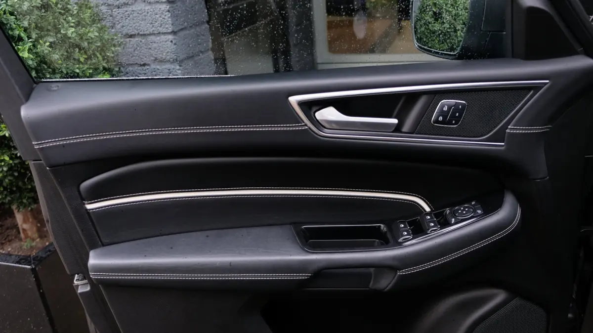 2.0 Vignale 240PK Carplay|Leder|Pano|Stoel verk / verw | Vol!