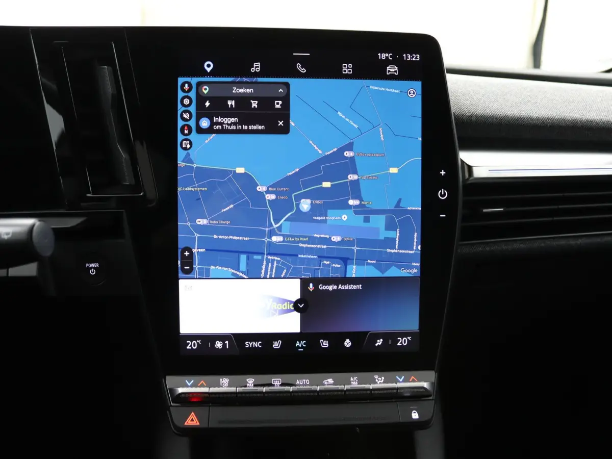 techno EV40 130pk boost charge | SOH 98% | Warmtepomp | Achteruitrijcamera | Google Navigatie |