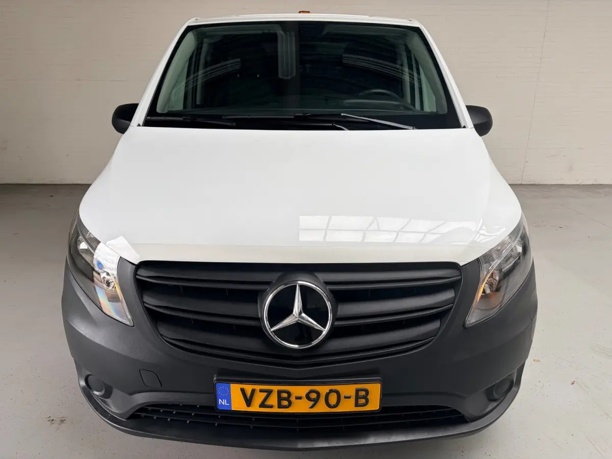 Elektrisch Servicewagen Automaat Lang 66 kWh L2H1 2 Persoons BOTT Inrichting RIJKLAARPRIJS!