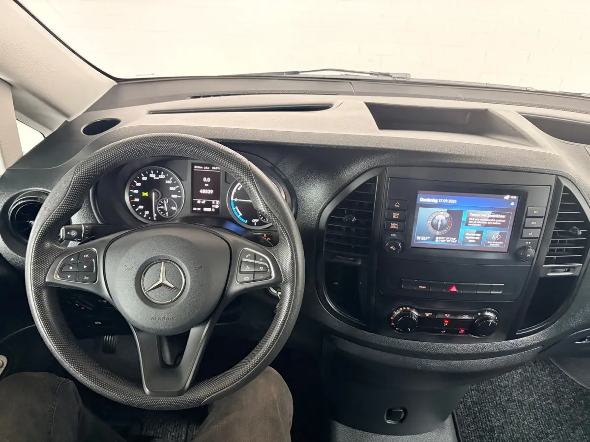 Elektrisch Servicewagen Automaat Lang 66 kWh L2H1 2 Persoons BOTT Inrichting RIJKLAARPRIJS!