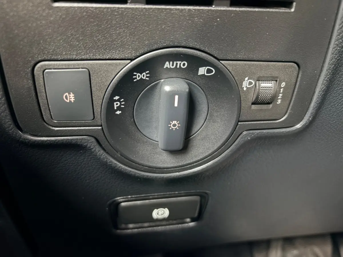 Elektrisch Servicewagen Automaat Lang 66 kWh L2H1 2 Persoons BOTT Inrichting RIJKLAARPRIJS!