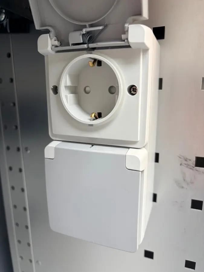 Elektrisch Servicewagen Automaat Lang 66 kWh L2H1 2 Persoons BOTT Inrichting RIJKLAARPRIJS!