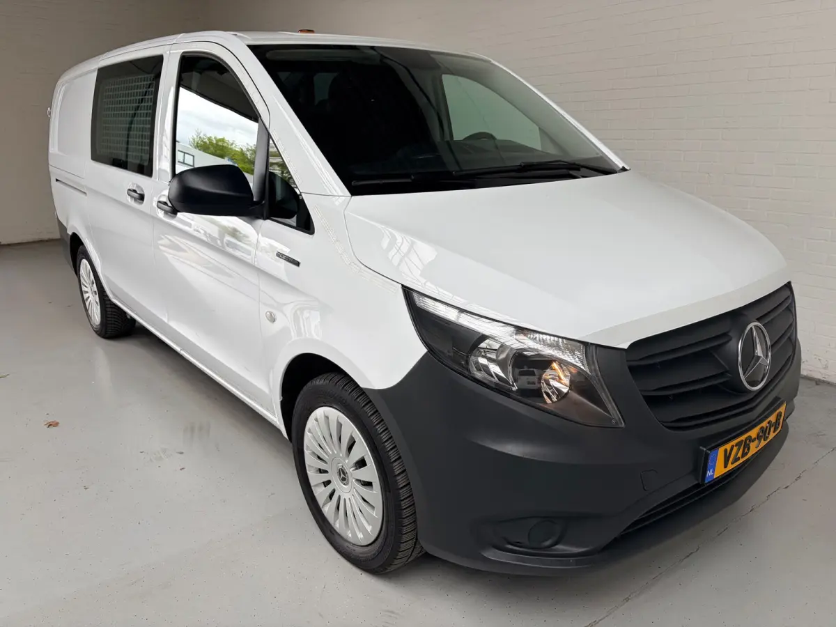 Elektrisch Servicewagen Automaat Lang 66 kWh L2H1 2 Persoons BOTT Inrichting RIJKLAARPRIJS!