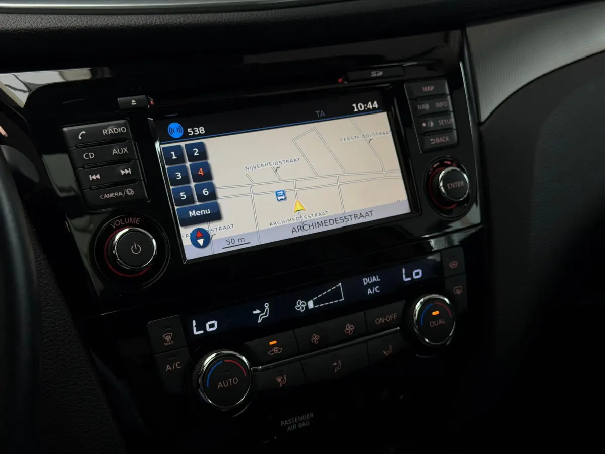 1.2 Tekna / Navigatie / Panoramadak /