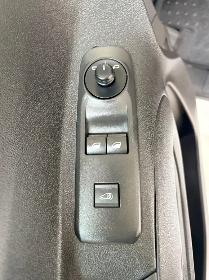 Servicewagen automaat 1.5 BlueHDI 130pk L1H1 BOTT inrichting, Victron omvormer v230, Standkachel, RIJKLAARPRIJS!