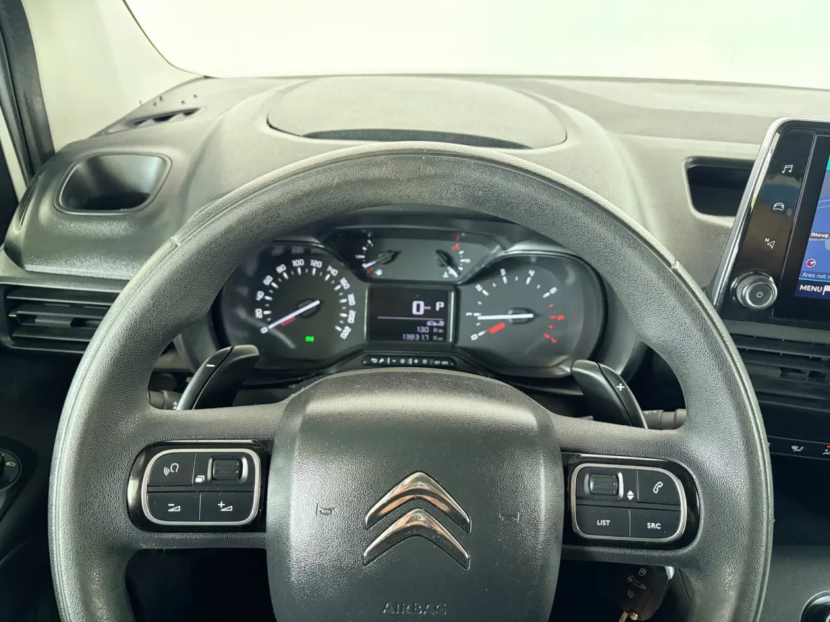 Servicewagen automaat 1.5 BlueHDI 130pk L1H1 BOTT inrichting, Victron omvormer v230, Standkachel, RIJKLAARPRIJS!
