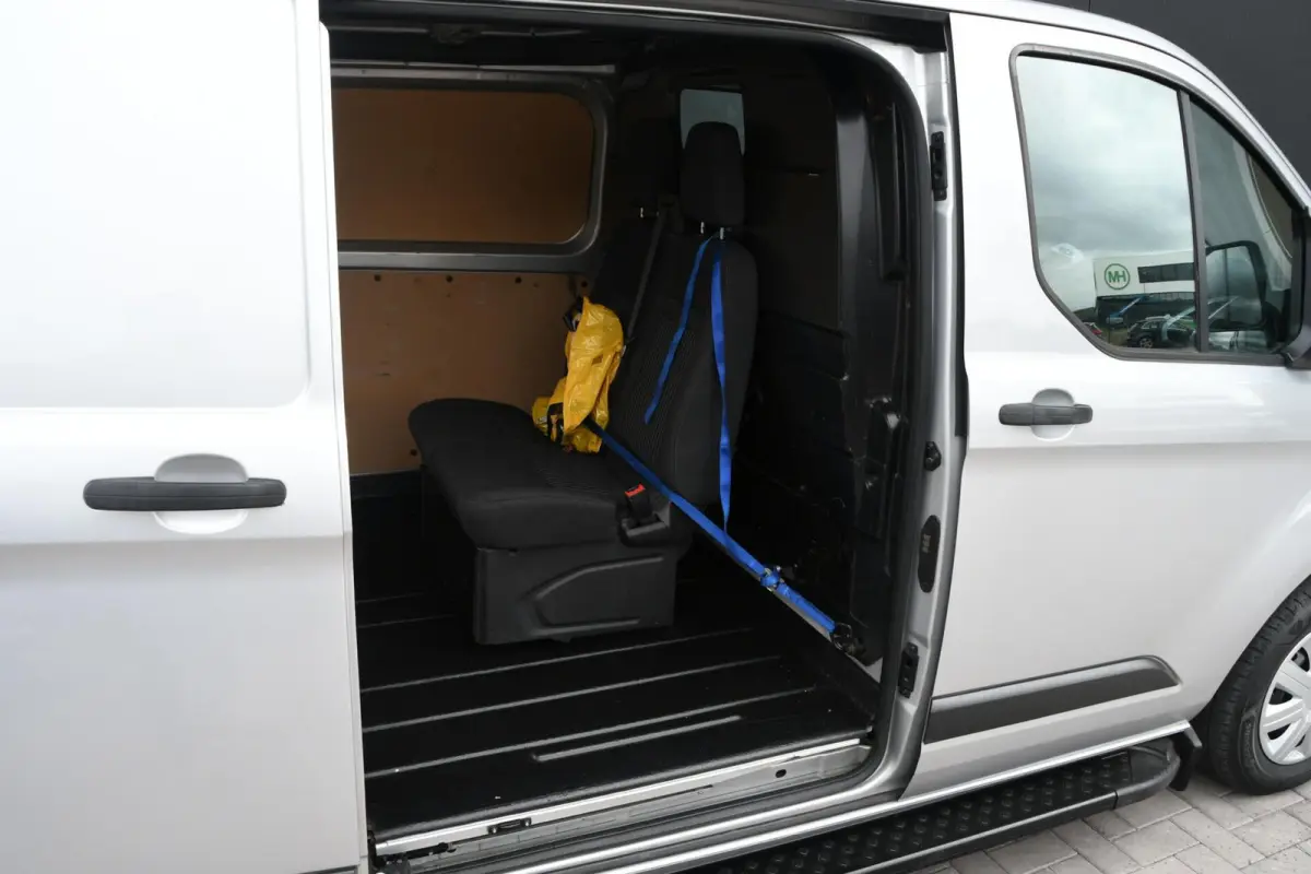 290 2.0 TDCI L1H1 Ambiente | AIRCO | CRUISE