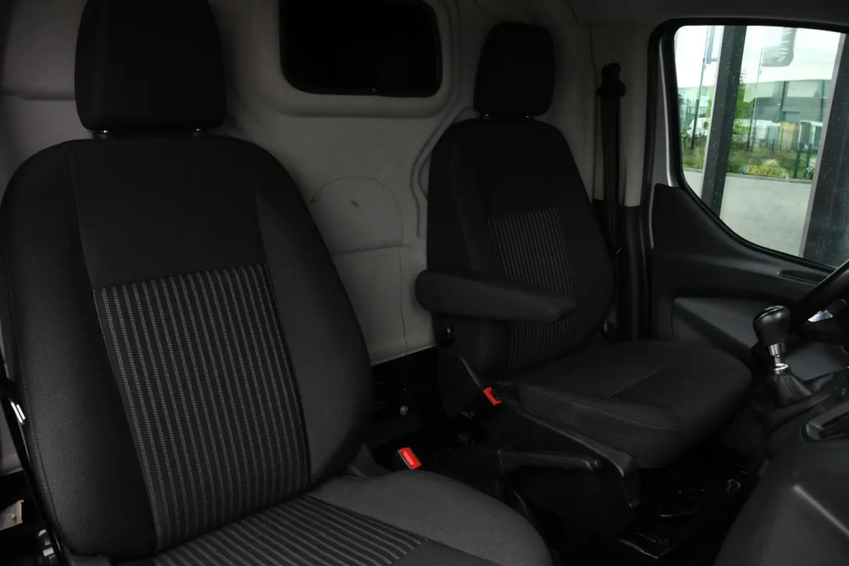 290 2.0 TDCI L1H1 Ambiente | AIRCO | CRUISE