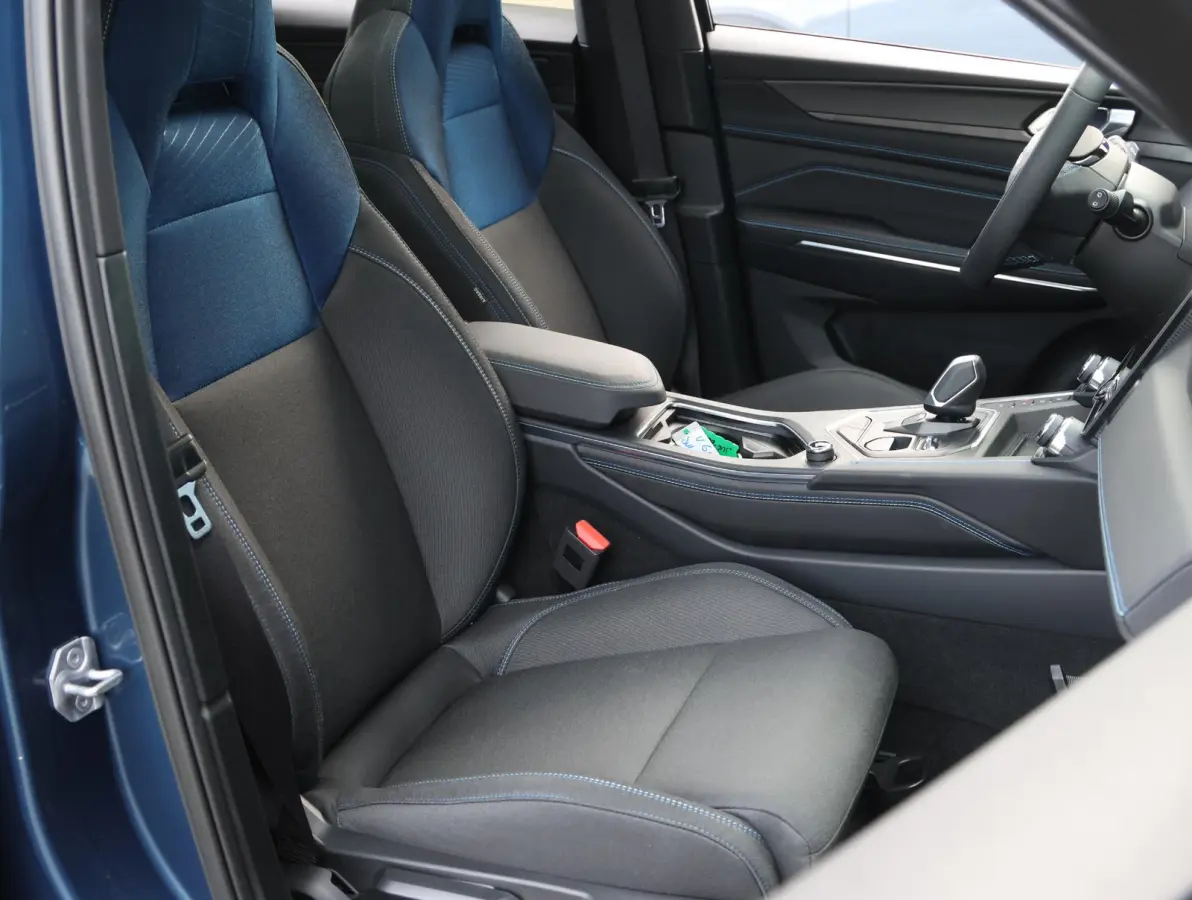 1.5 Plug-in Hybrid Panoramadak | Carplay | Stoelverwarming | Navigatie | Camera | Elektrische Achterklep | 20" LMV