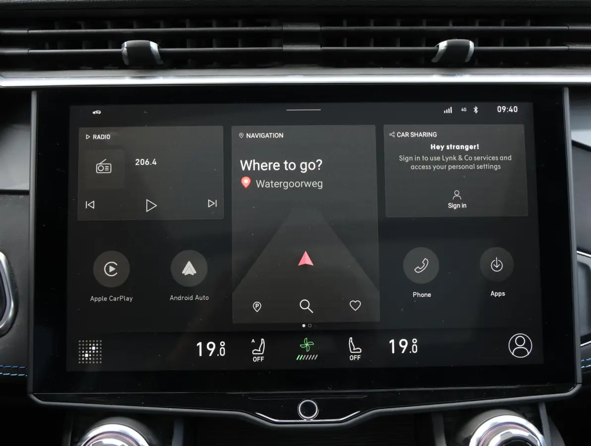 1.5 Plug-in Hybrid Panoramadak | Carplay | Stoelverwarming | Navigatie | Camera | Elektrische Achterklep | 20" LMV