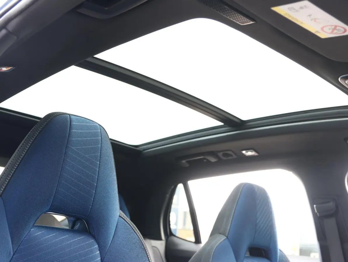 1.5 Plug-in Hybrid Panoramadak | Carplay | Stoelverwarming | Navigatie | Camera | Elektrische Achterklep | 20" LMV