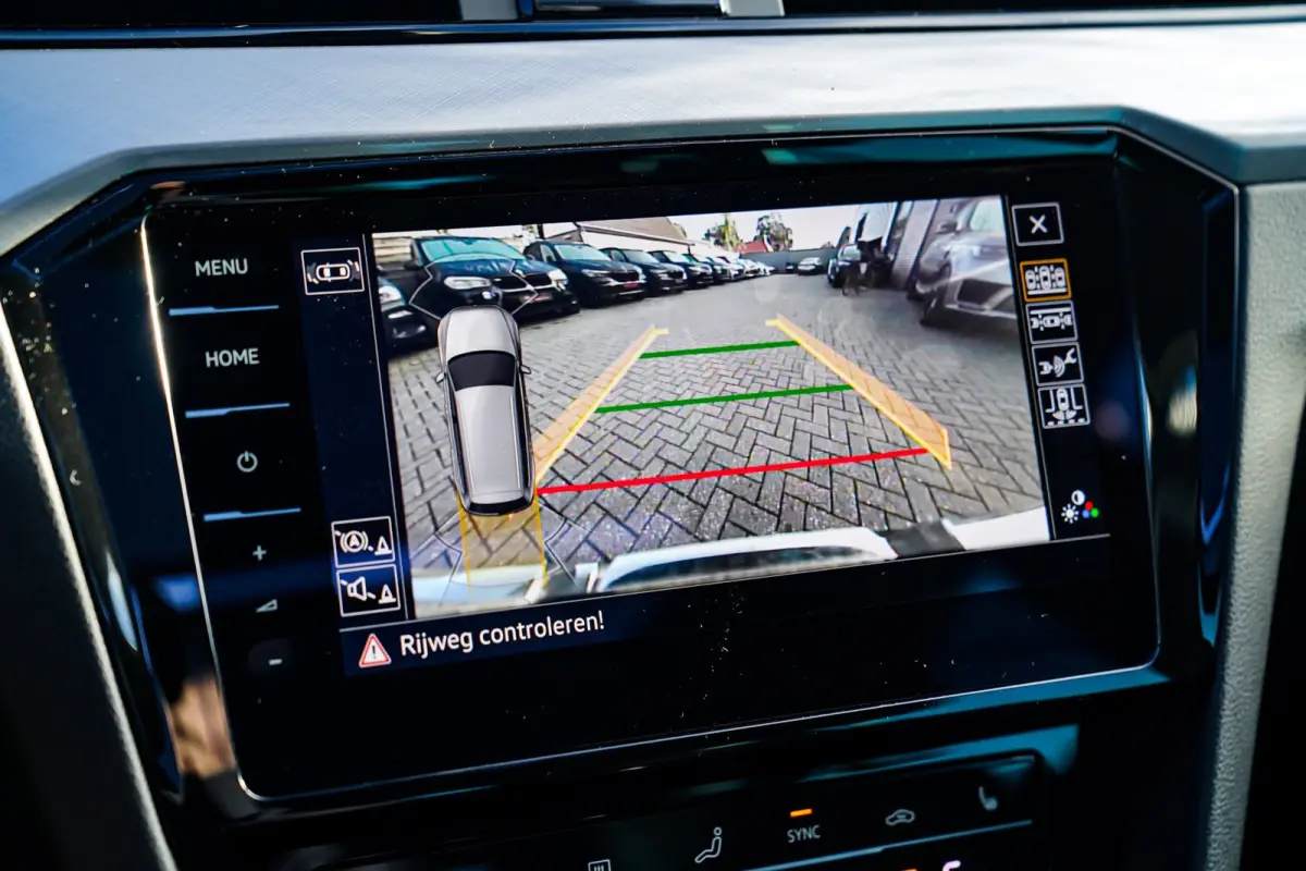 1.4 TSI PHEV GTE Business | Panorama | Plugin Hybride | Xenon/LED | Verwarmde voorstoelen | Comfortstoel