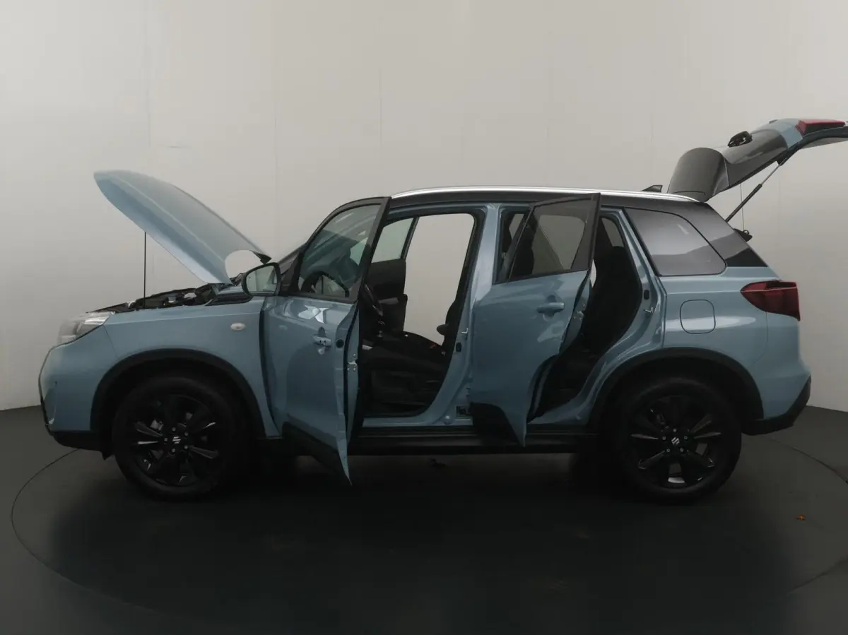 1.4 Boosterjet Smart Hybrid Black Edition