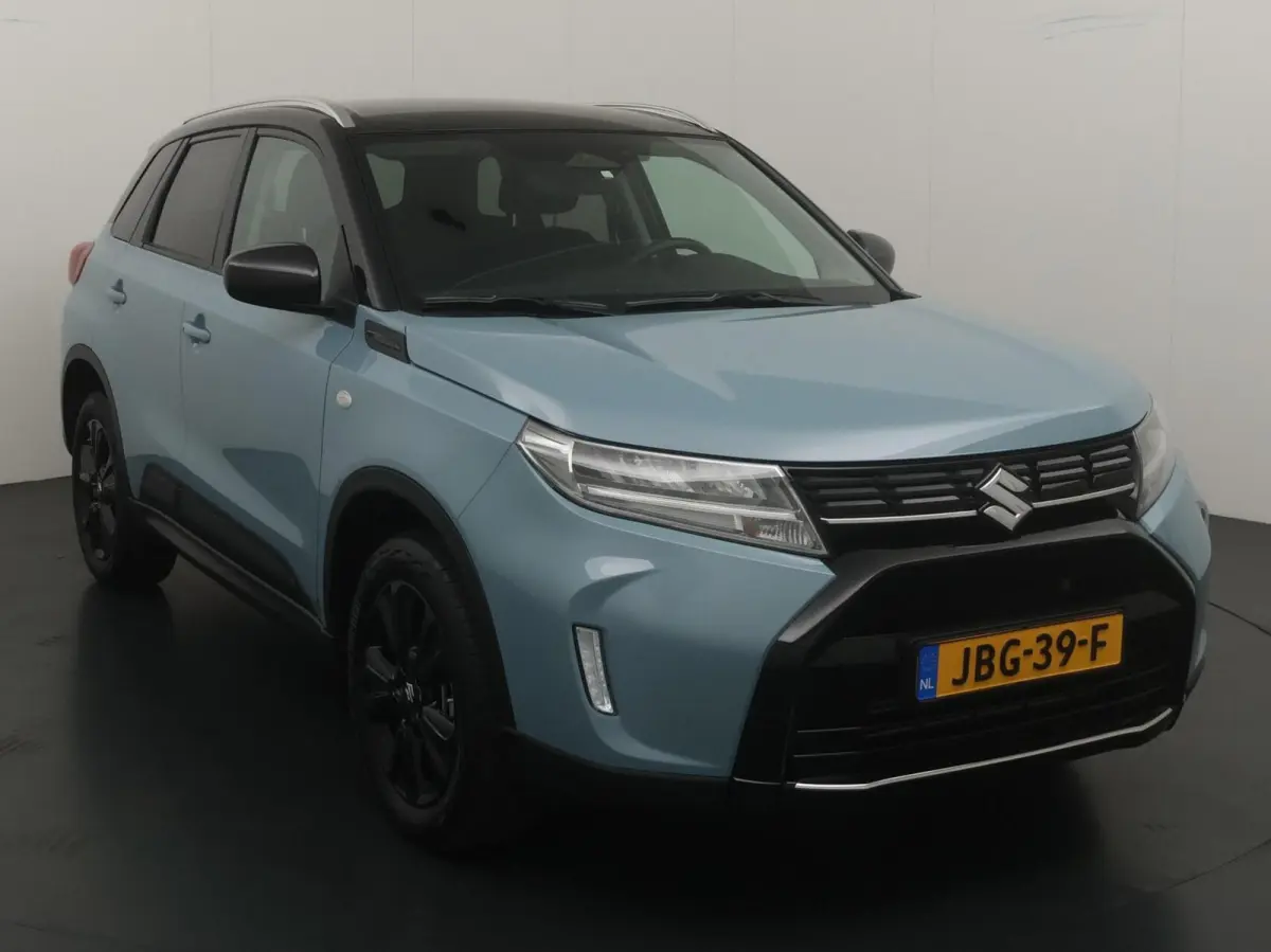 1.4 Boosterjet Smart Hybrid Black Edition