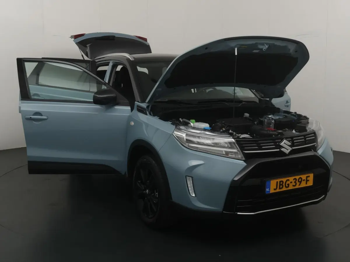 1.4 Boosterjet Smart Hybrid Black Edition