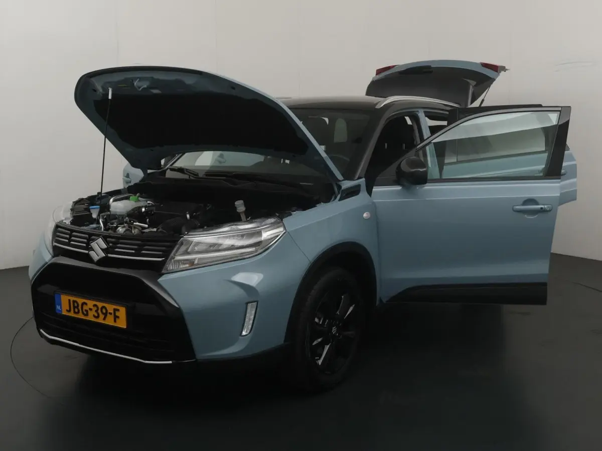 1.4 Boosterjet Smart Hybrid Black Edition
