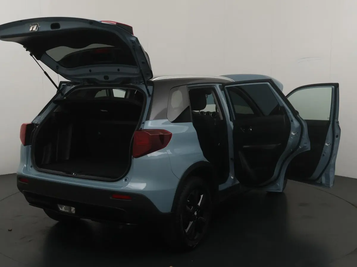 1.4 Boosterjet Smart Hybrid Black Edition