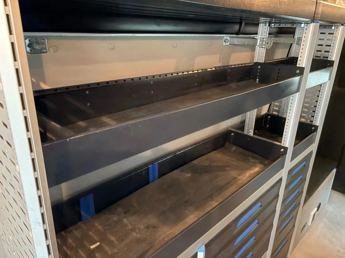 350 2.0 TDCI 130PK euro6 L3H3 Trend MHEV RWD Sortimo Inrichting Victron v230 Standkachel RIJKLAARPRIJS!