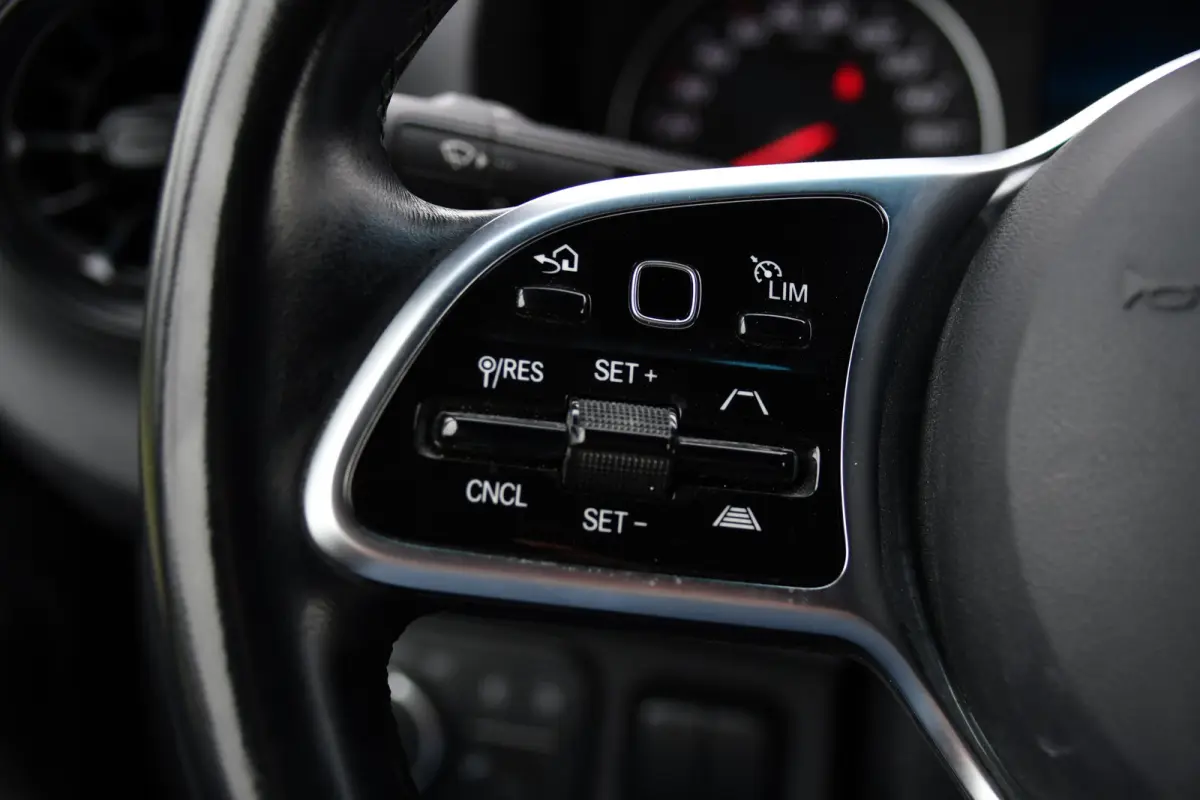 315 1.9 CDI L2H2 AMG Edition Adaptieve Cruise, Camera, Carplay, 150pk, LED, Dodehoek, Sensoren, Multimedia, Uniek!