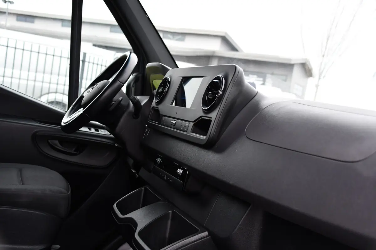 315 1.9 CDI L2H2 AMG Edition Adaptieve Cruise, Camera, Carplay, 150pk, LED, Dodehoek, Sensoren, Multimedia, Uniek!