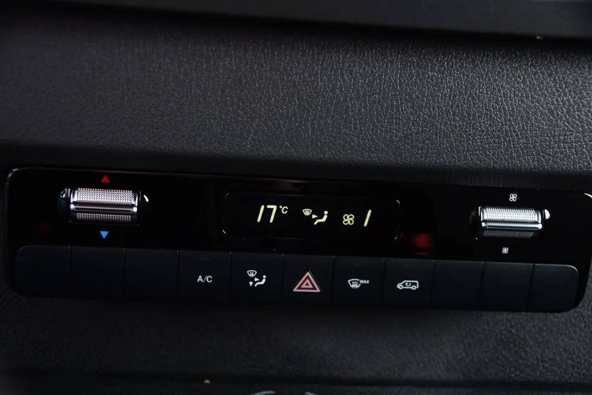 315 1.9 CDI L2H2 AMG Edition Adaptieve Cruise, Camera, Carplay, 150pk, LED, Dodehoek, Sensoren, Multimedia, Uniek!