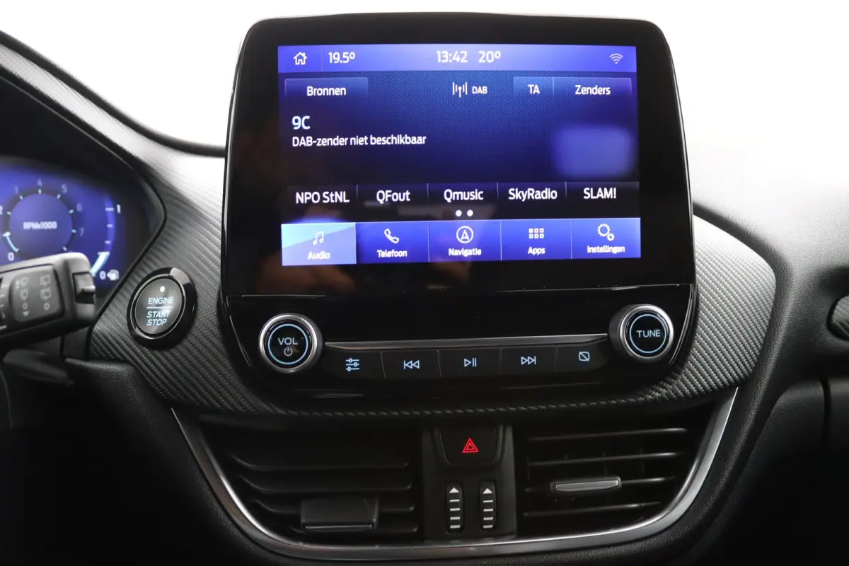 1.0 EcoBoost 155pk ST-Line X | Trekhaak | Adaptive Cruise | BLIS | B&O Audio | Winterpack | LED | Elektrische Achterklep | Keyless