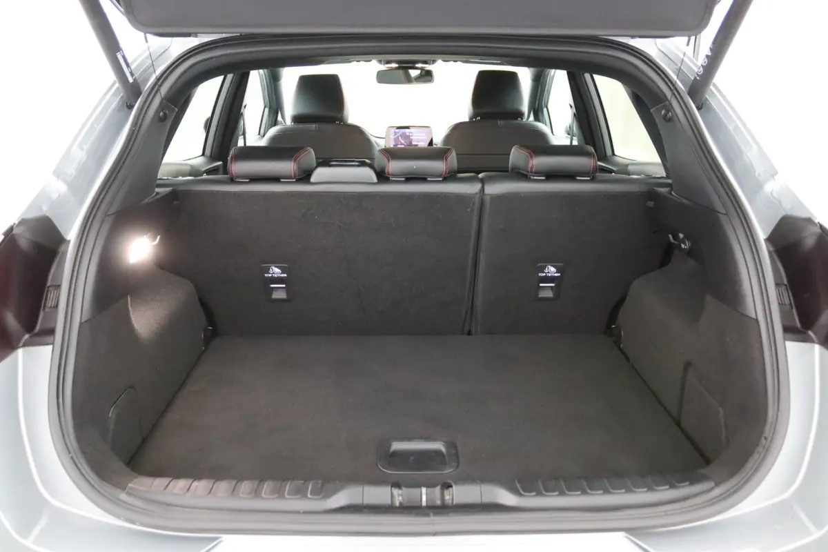 1.0 EcoBoost 155pk ST-Line X | Trekhaak | Adaptive Cruise | BLIS | B&O Audio | Winterpack | LED | Elektrische Achterklep | Keyless
