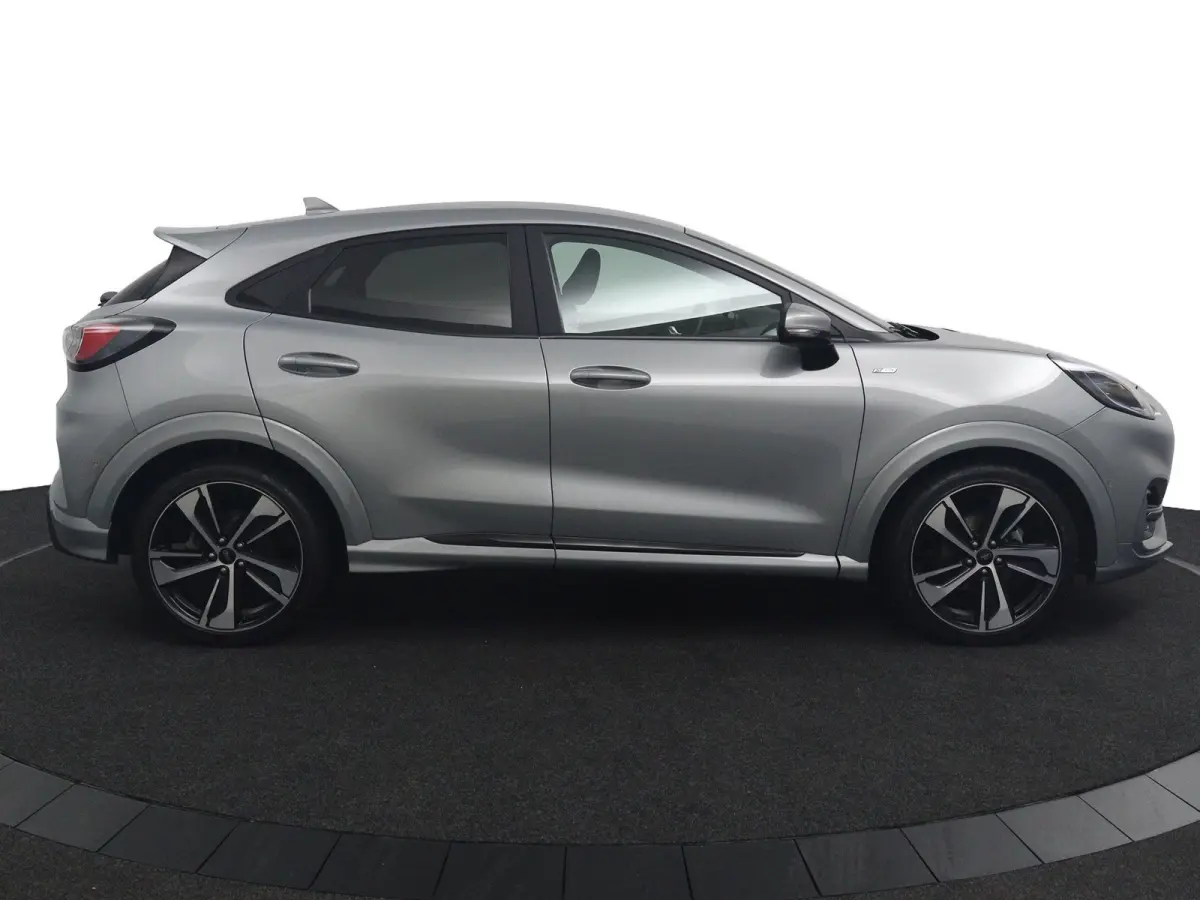 1.0 EcoBoost 155pk ST-Line X | Trekhaak | Adaptive Cruise | BLIS | B&O Audio | Winterpack | LED | Elektrische Achterklep | Keyless